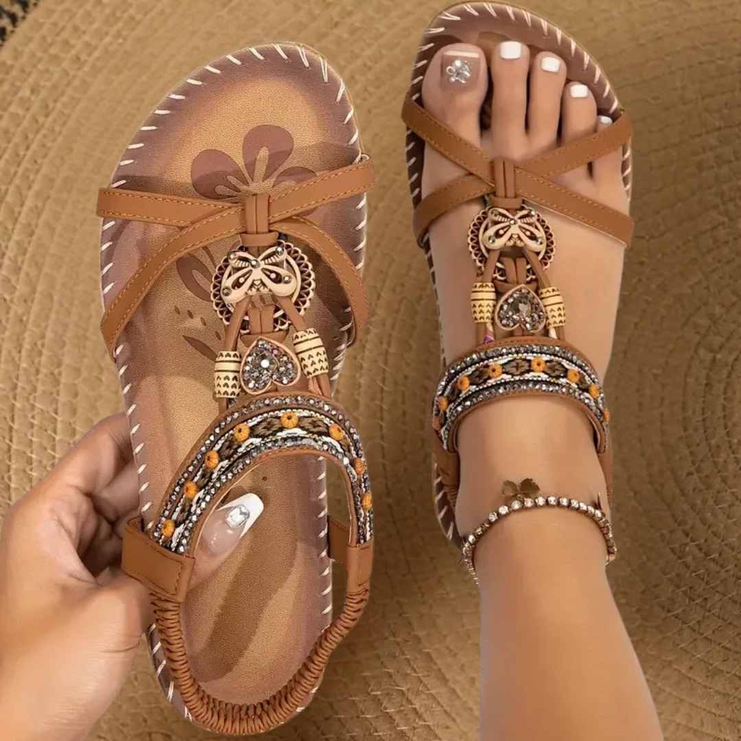 Nada | Sandali in stile Ibiza: un connubio di comfort ed eleganza